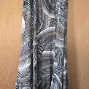 Elegant Black and Gray Patterned Skirt